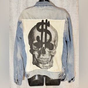 NWOT Heads or Tails Men's Skull Dollar Sign Denim Jacket - Medium